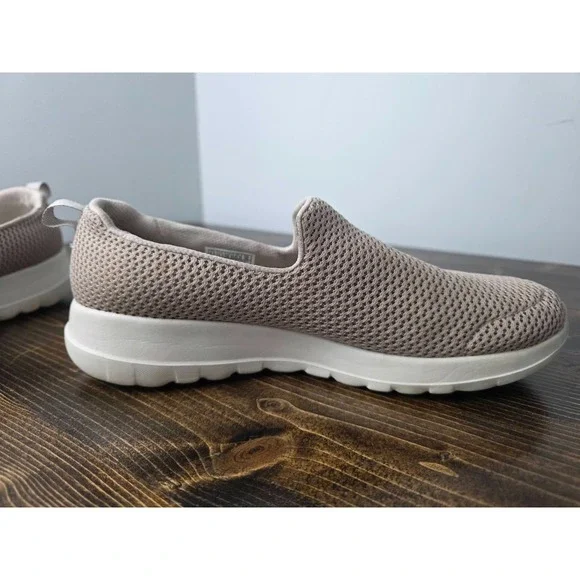 Skechers Shoes Womens Sz. 8.5 Beige Go Walk Joy Goga Max Knit Slip On Comfort - Picture 4 of 14